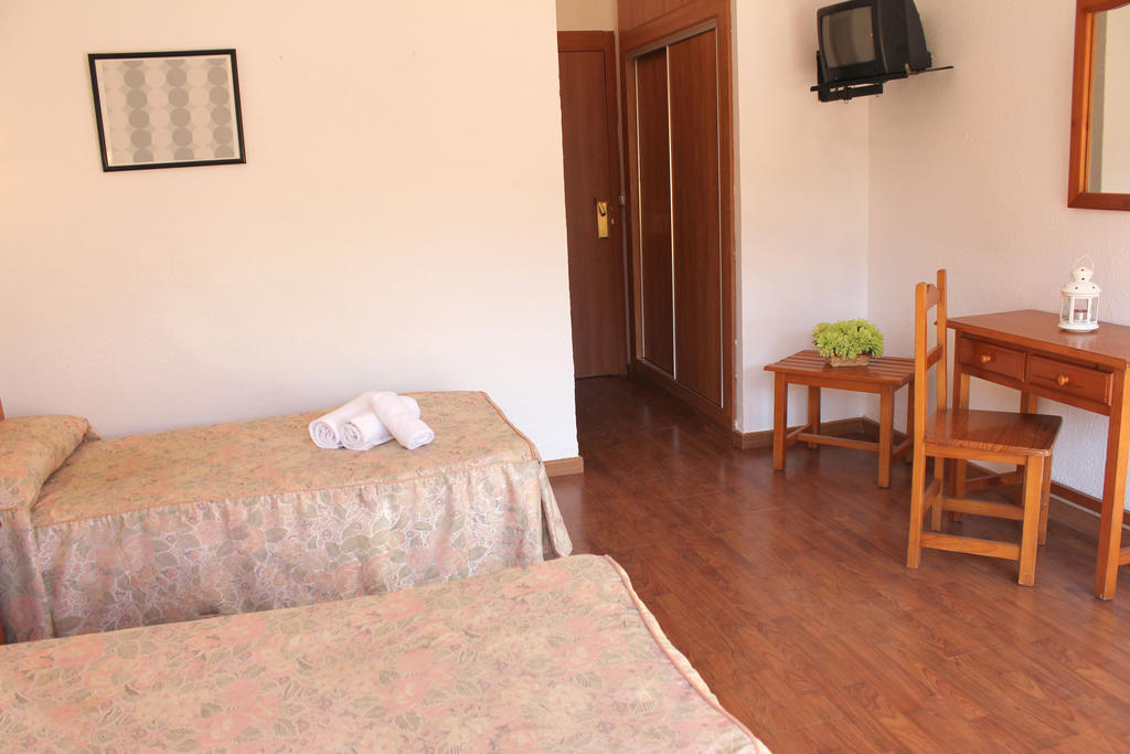 Hotel Torremolinos Centro By Croma Екстер'єр фото