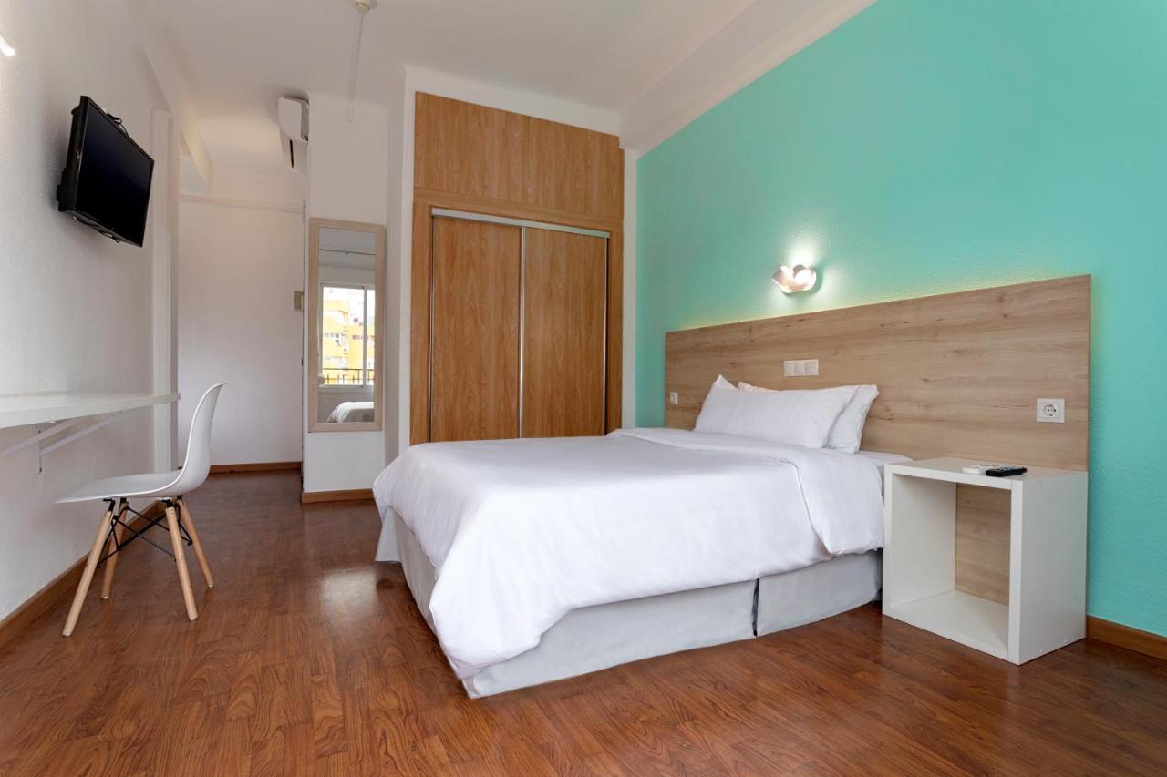 Hotel Torremolinos Centro By Croma Екстер'єр фото