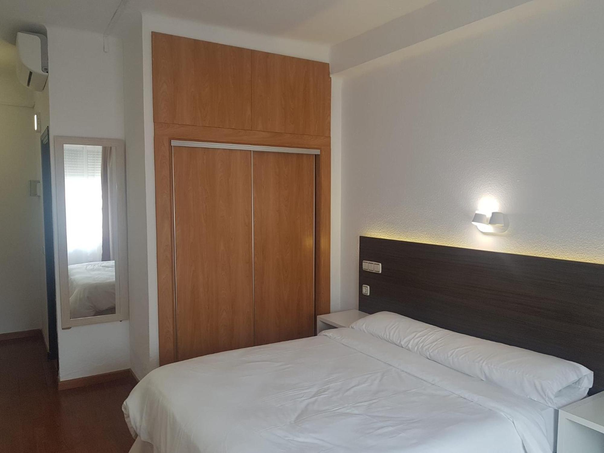 Hotel Torremolinos Centro By Croma Екстер'єр фото